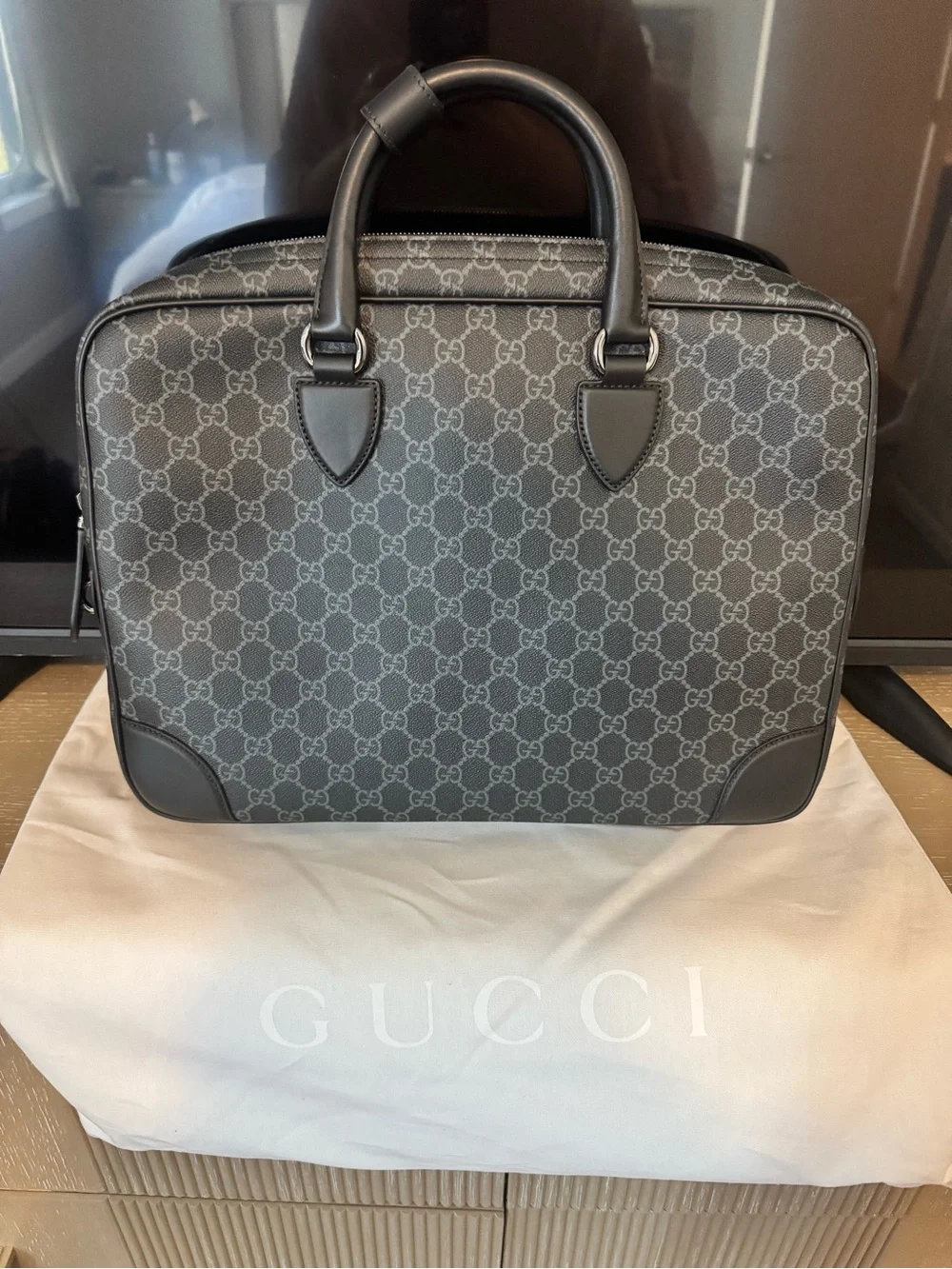 [BRAND NEW] Gucci GG Emblem Briefcase